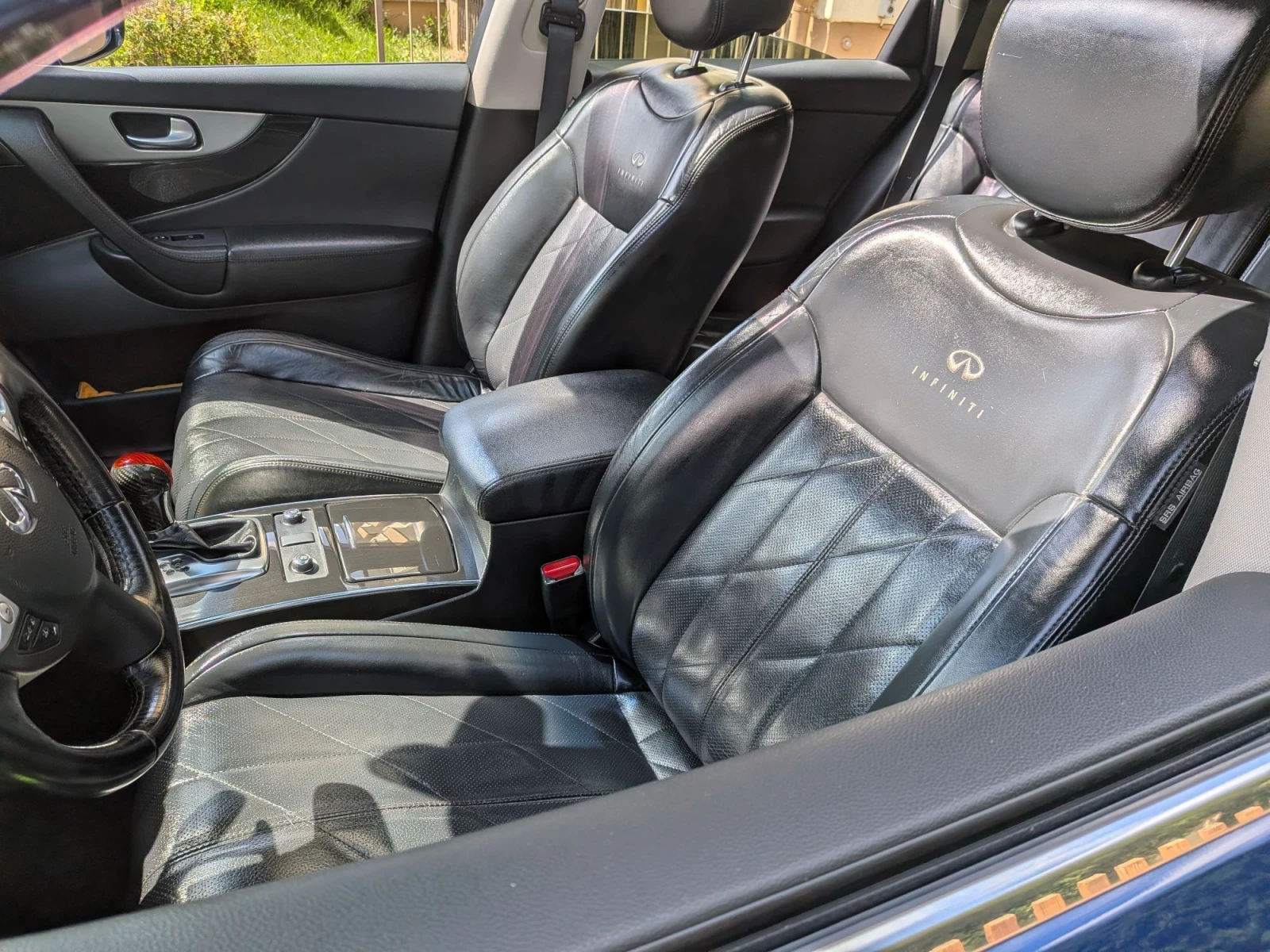 Infiniti Fx 30, снимка 14 - Автомобили и джипове - 55658332