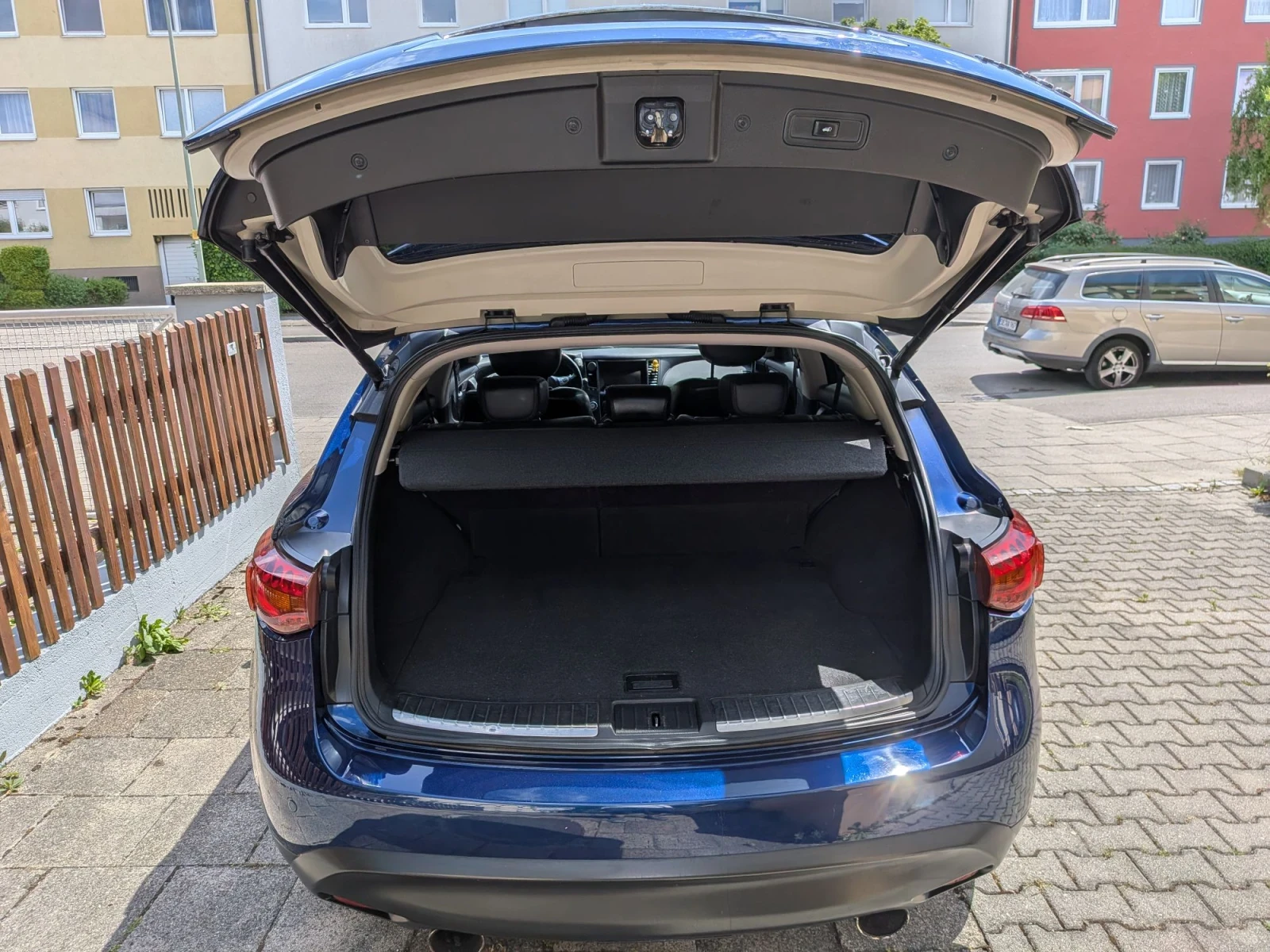Infiniti Fx 30, снимка 10 - Автомобили и джипове - 55658332