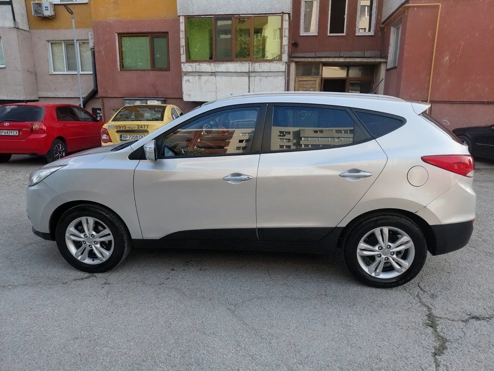 Hyundai IX35 2.0 CRDI 4x4 136�.� | Mobile.bg � ����������� 2