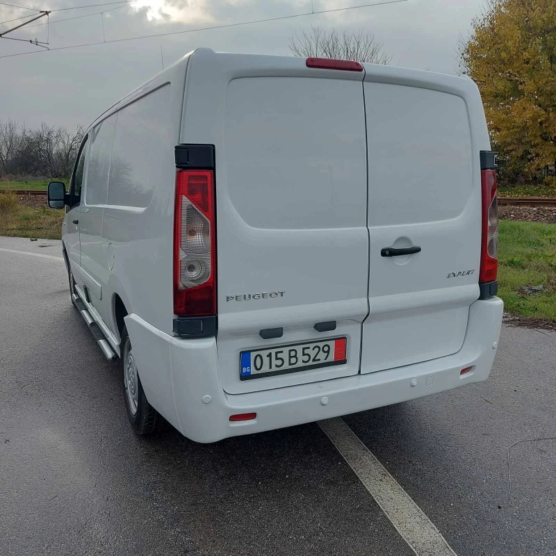 Peugeot Expert хладилен с климатик, снимка 5 - Бусове и автобуси - 52507123