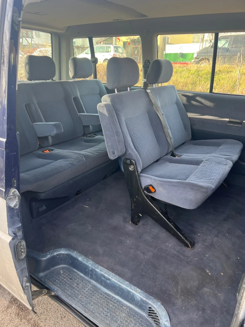 VW Caravelle 2.5TDI-102кс-6+ 1 МЕСТА-НОВ ВНОС, снимка 7 - Бусове и автобуси - 52841989