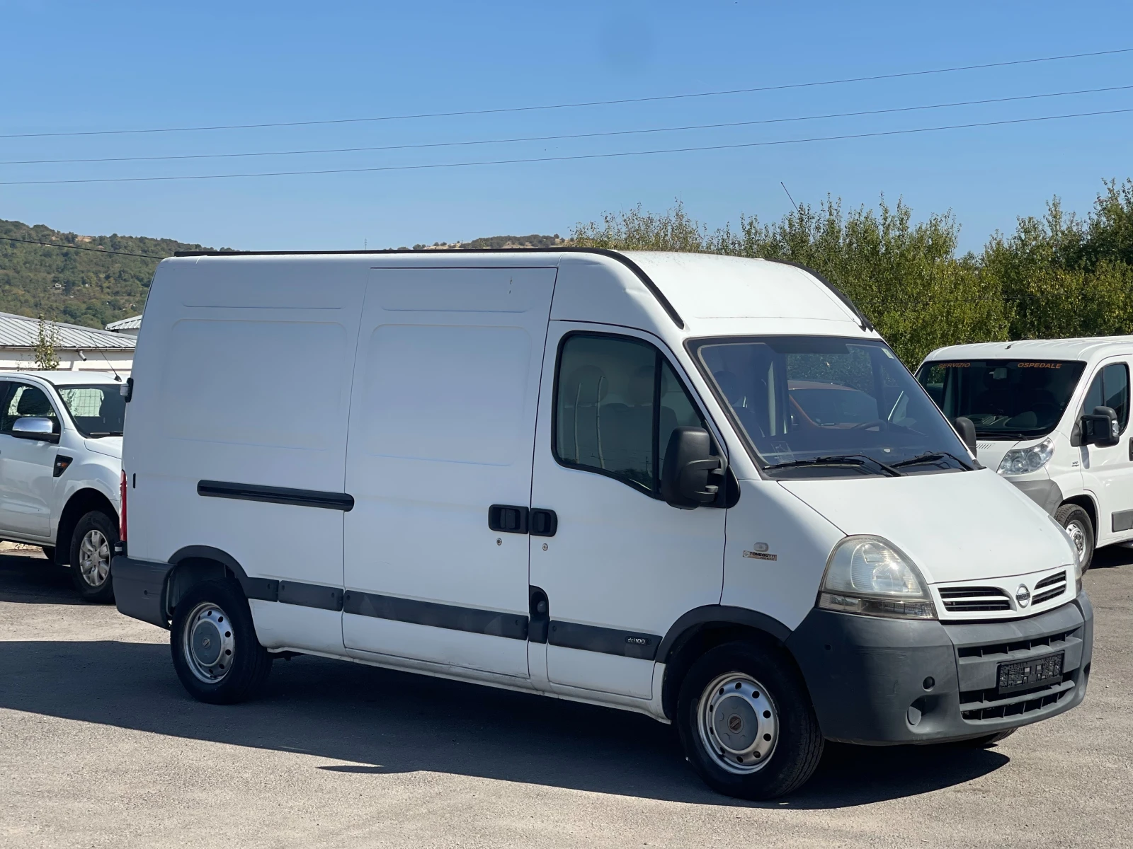 Nissan Interstar 2.5DCi - изображение 6