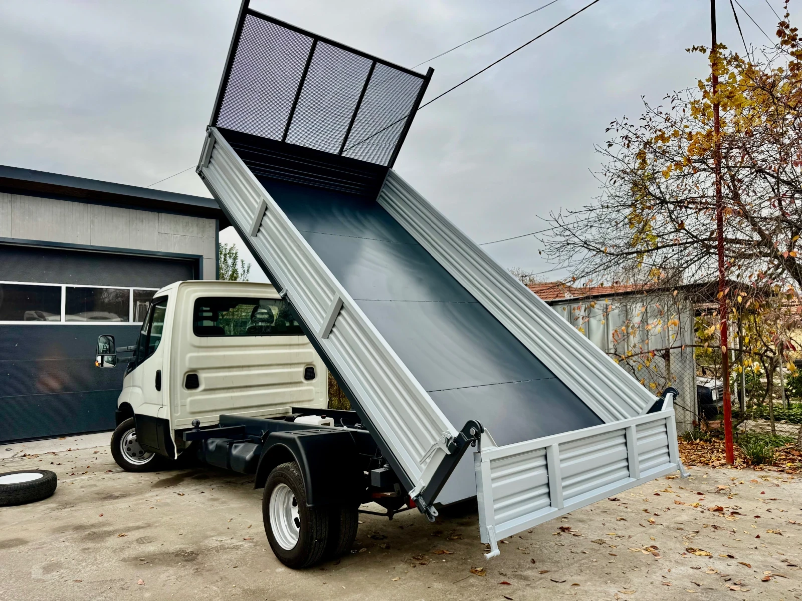 Iveco 35c13 ИЗРАБОТКА НА САМОСВАЛИ  - изображение 10