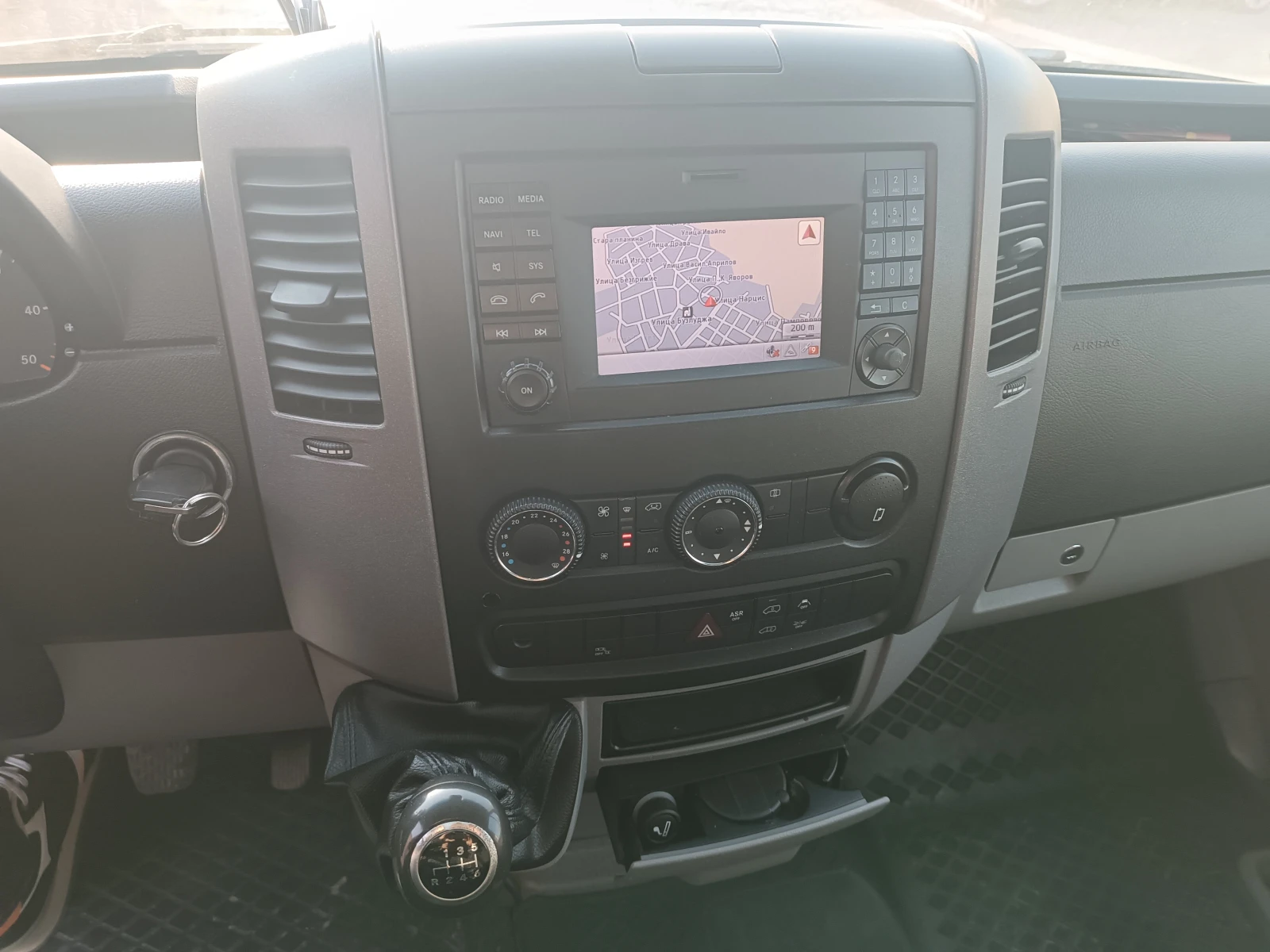 Mercedes-Benz Sprinter 213, снимка 14 - Бусове и автобуси - 53716601