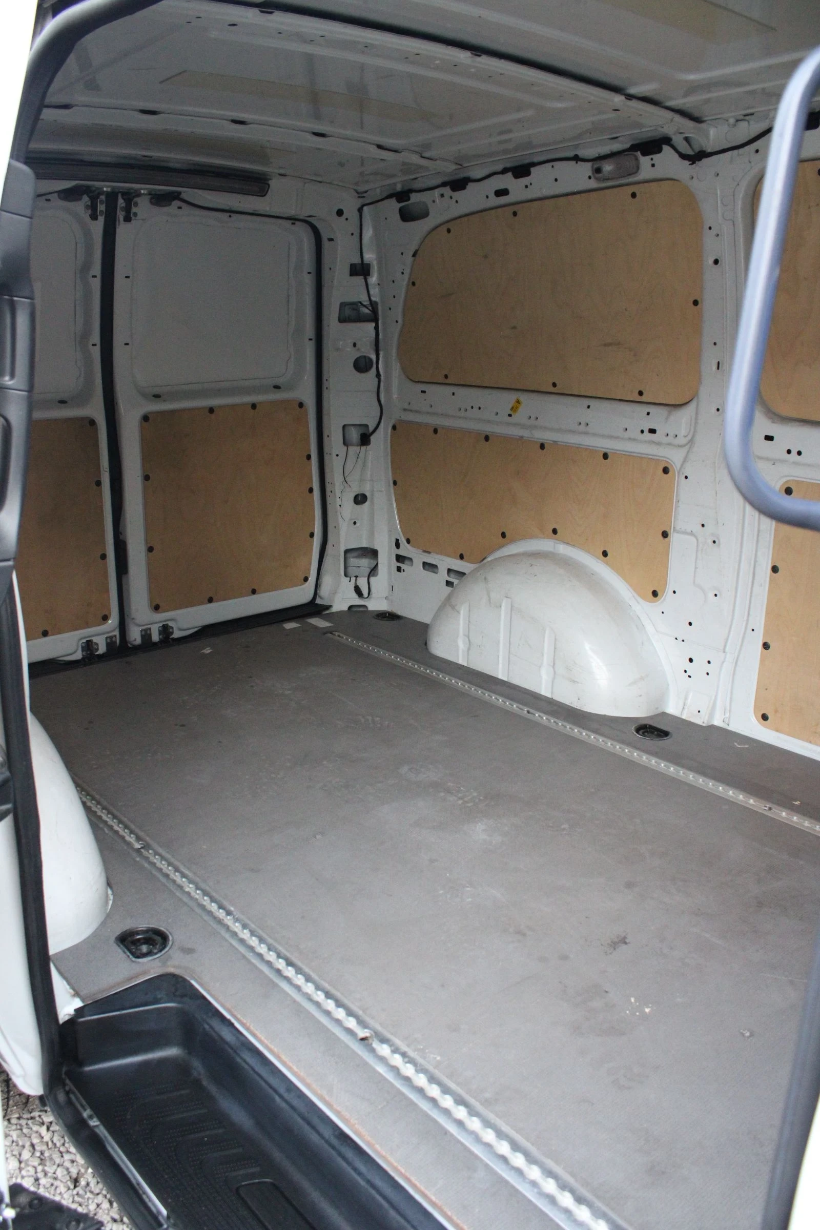 Mercedes-Benz Vito CDI Extra Lang ЦЕНА С ДДС / ОБСЛУЖЕН, снимка 15 - Бусове и автобуси - 53919007