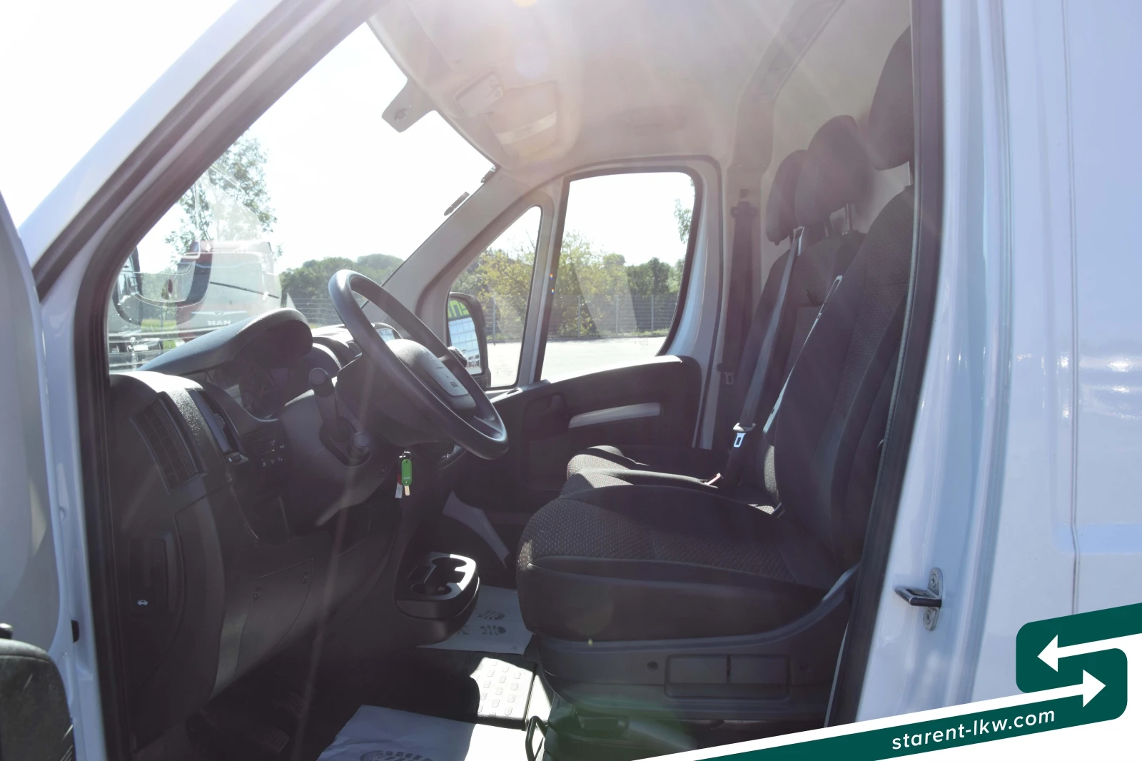 Peugeot Boxer VAN26026, снимка 14 - Бусове и автобуси - 55937641