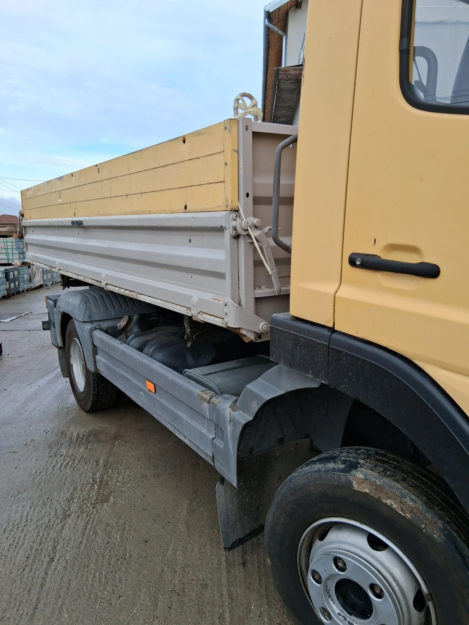 Mercedes-Benz Atego  - изображение 10