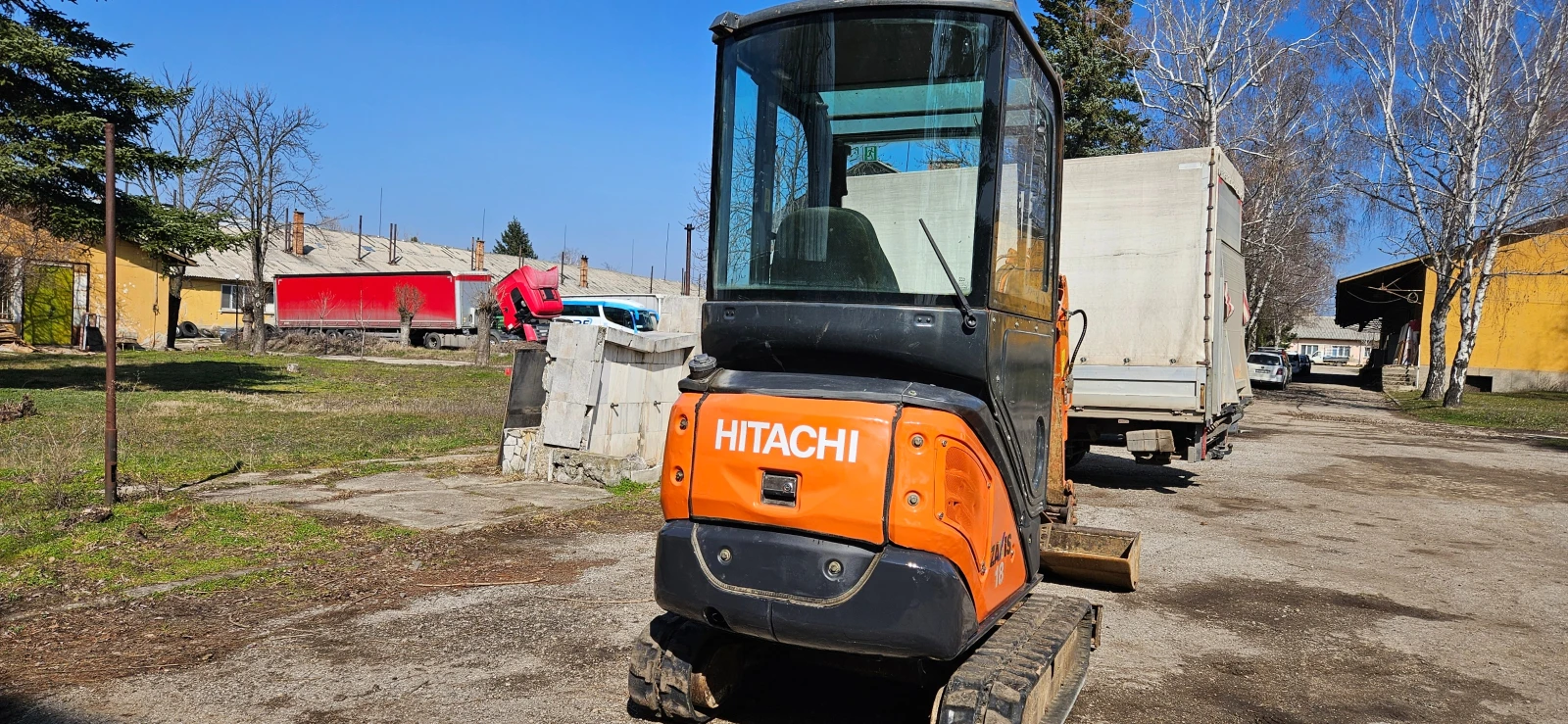 Багер Hitachi ZX-18, снимка 2 - Индустриална техника - 53747888