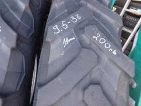 Гуми, снимка 4