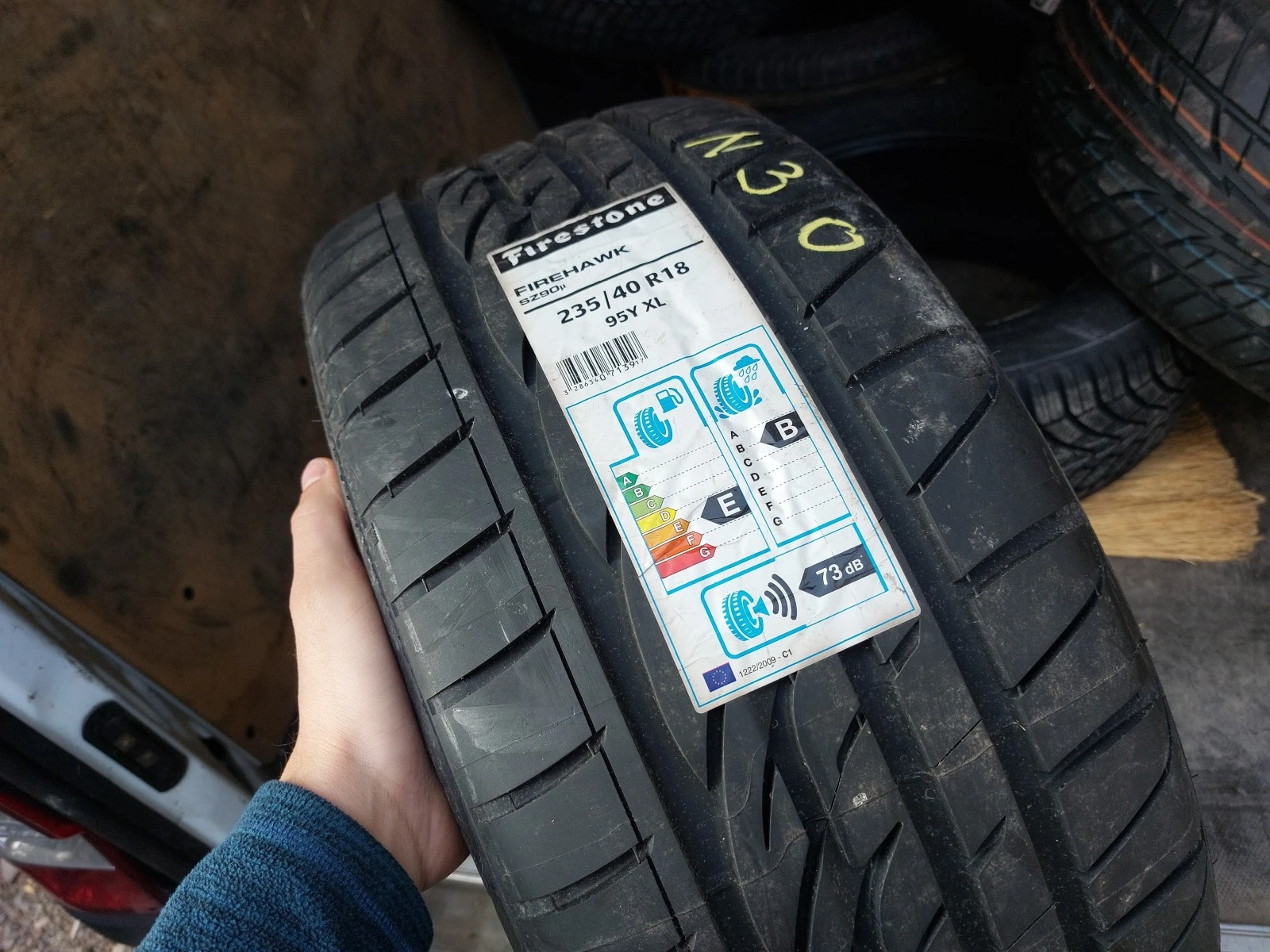 ���� 235/40R18 | Mobile.bg � ����������� 1