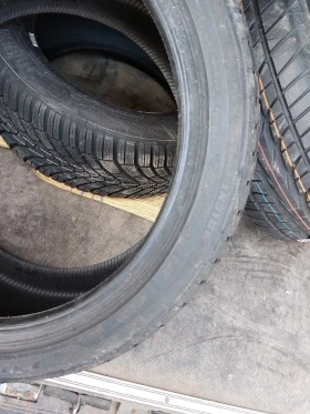 Гуми Летни 235/40R18, снимка 4 - Гуми и джанти - 42846901