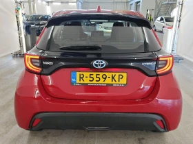 Toyota Yaris 1.5 Dynamic Hybrid, снимка 6