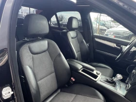 Mercedes-Benz C 320, снимка 11