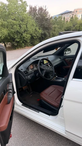 Mercedes-Benz C 350, снимка 10