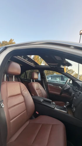 Mercedes-Benz C 350, снимка 12