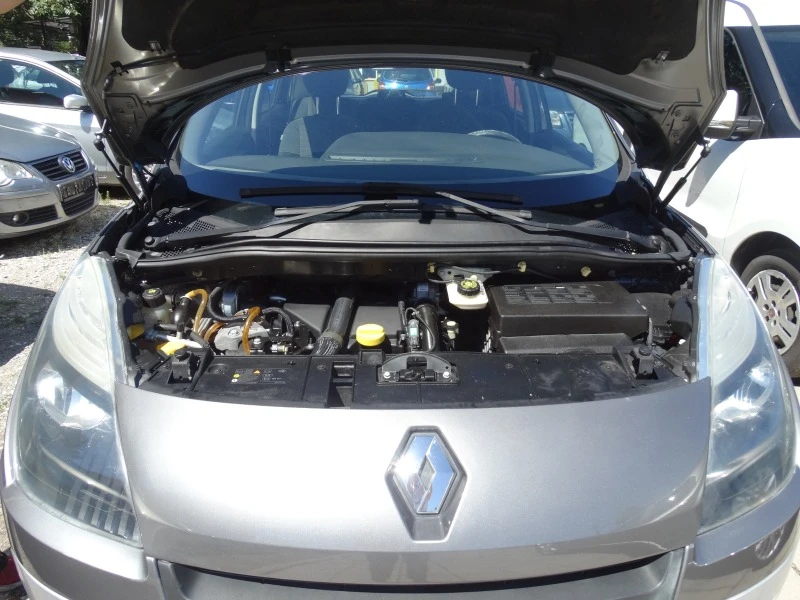 Renault Scenic 1.5 X-MOD , снимка 11 - Автомобили и джипове - 41833991