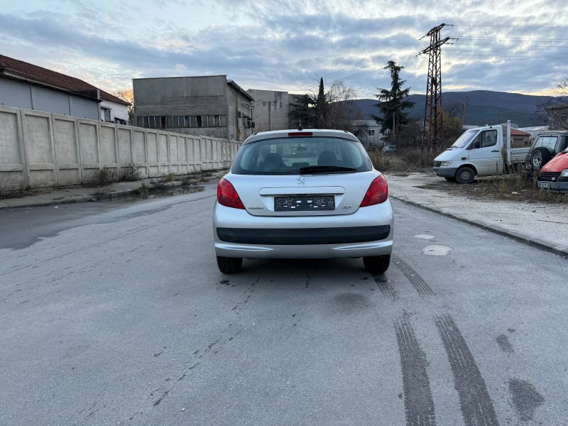 Peugeot 207 1, 4 газ/бензин, снимка 6 - Автомобили и джипове - 49173704