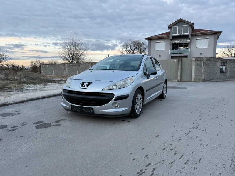 Peugeot 207 1, 4 газ/бензин, снимка 1 - Автомобили и джипове - 49173704