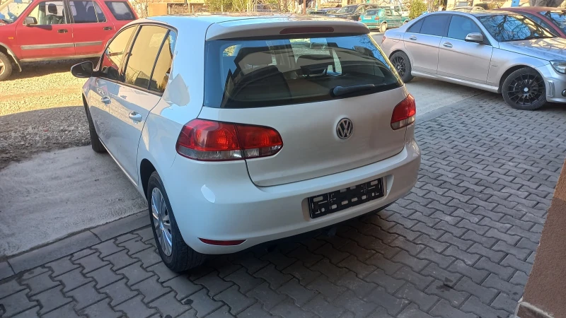 VW Golf, снимка 4 - Автомобили и джипове - 49360479