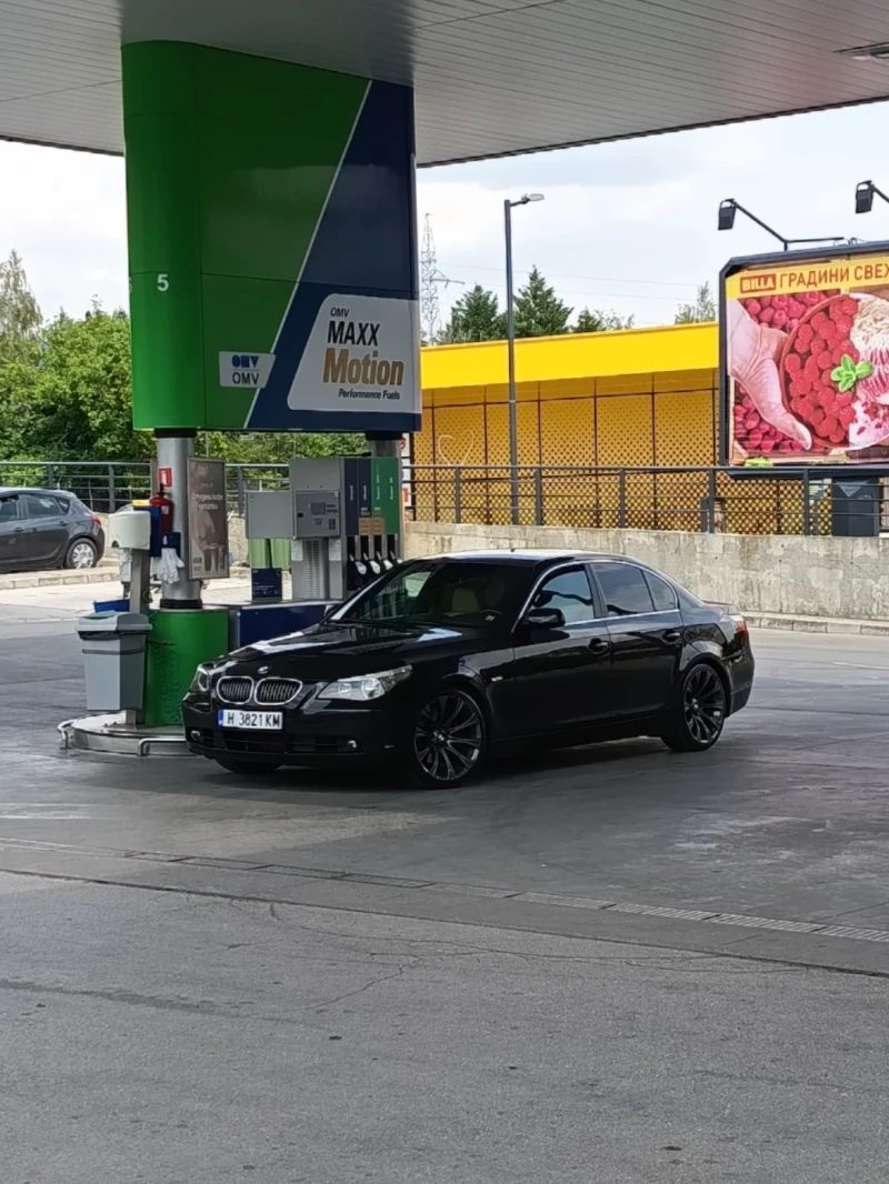 BMW 530 3.0d, снимка 5 - Автомобили и джипове - 52747639