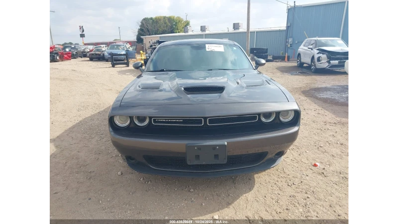 Dodge Challenger SXT 