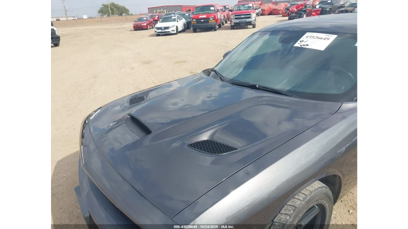 Dodge Challenger SXT , снимка 4 - Автомобили и джипове - 52755759