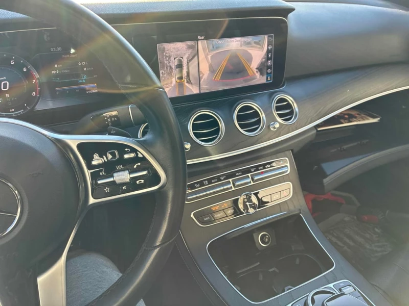 Mercedes-Benz E 300 * CARFAX * ЦЕНА ДО БГ, снимка 7 - Автомобили и джипове - 53174713