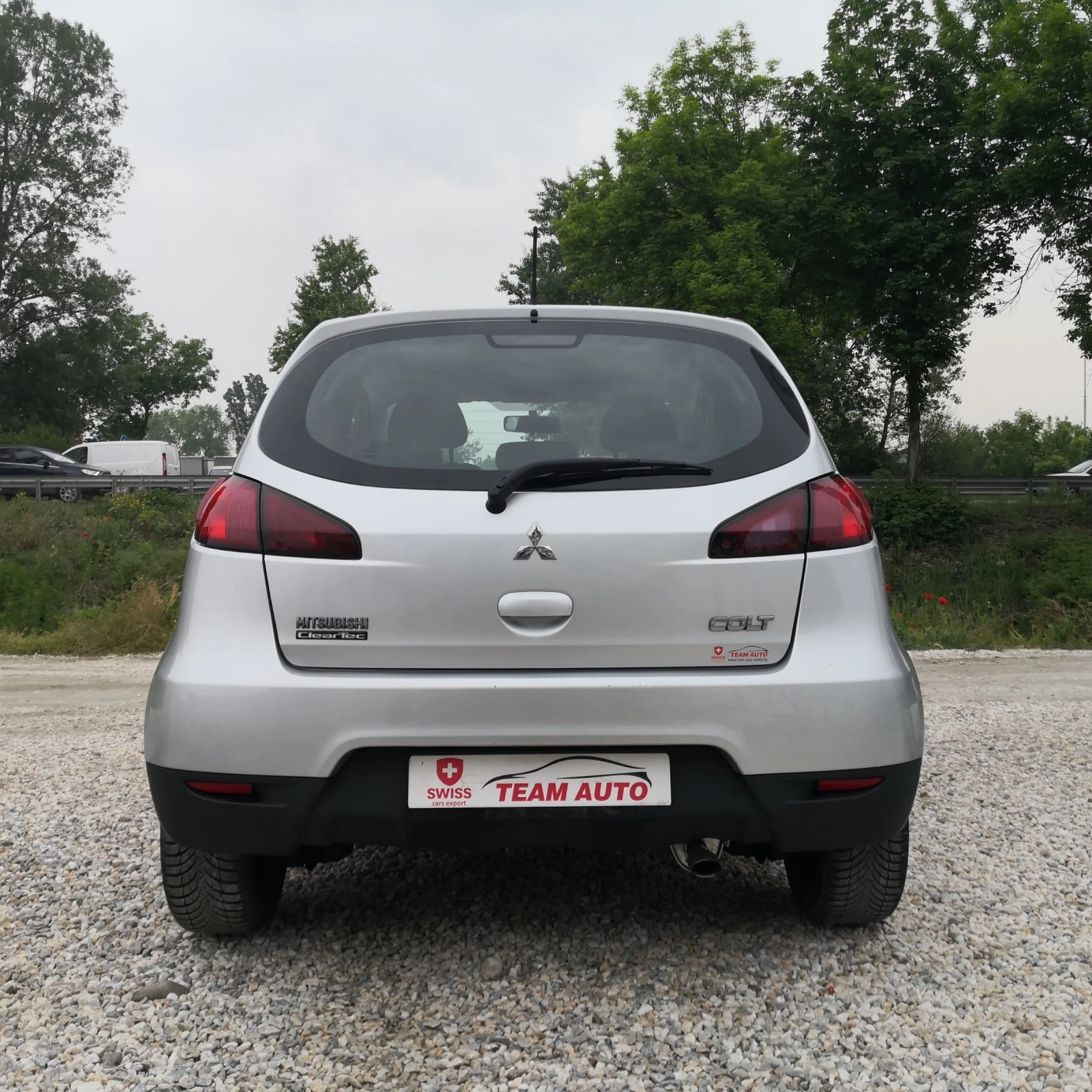 Mitsubishi Colt 1.3 I SWISS - изображение 6