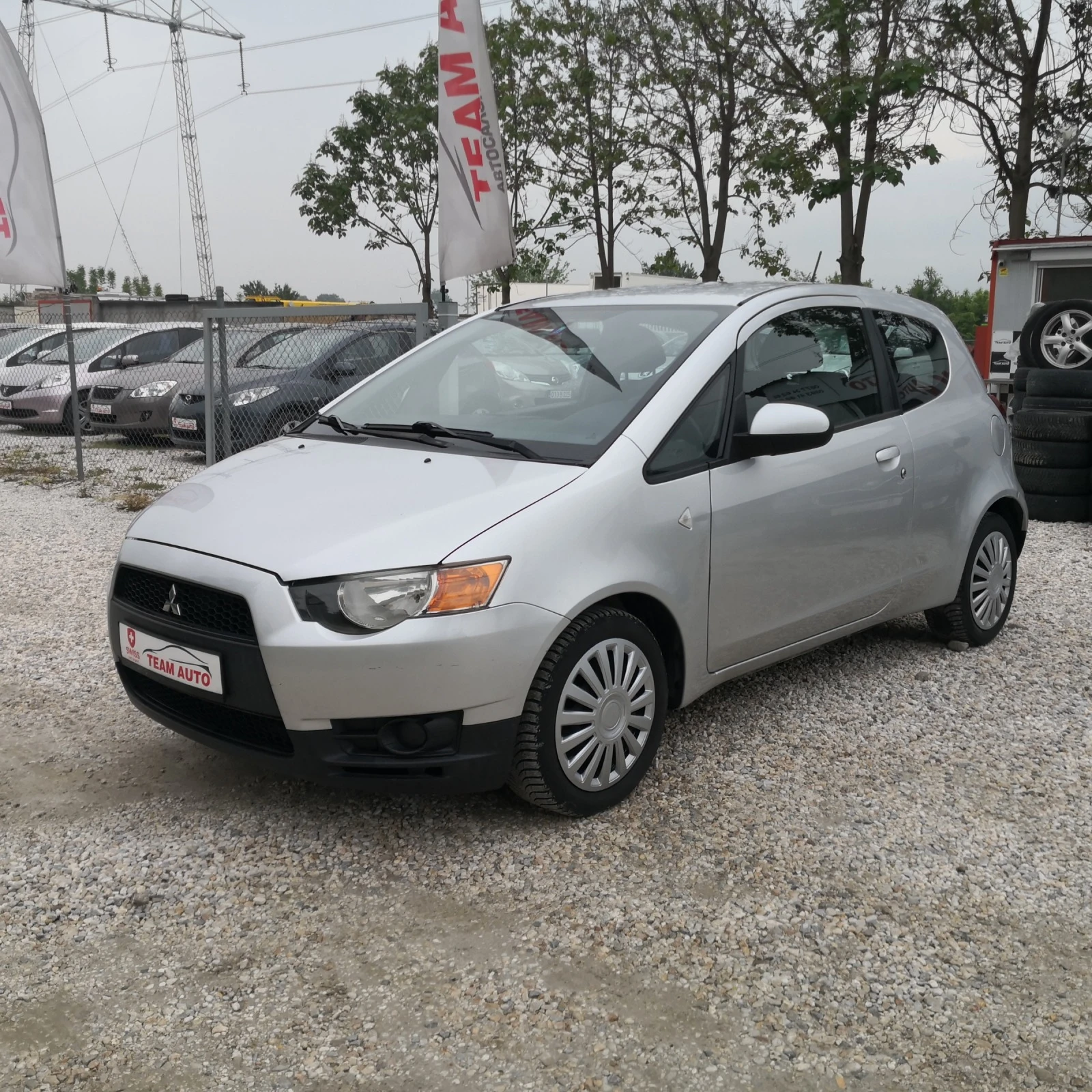 Mitsubishi Colt 1.3 I SWISS - изображение 4