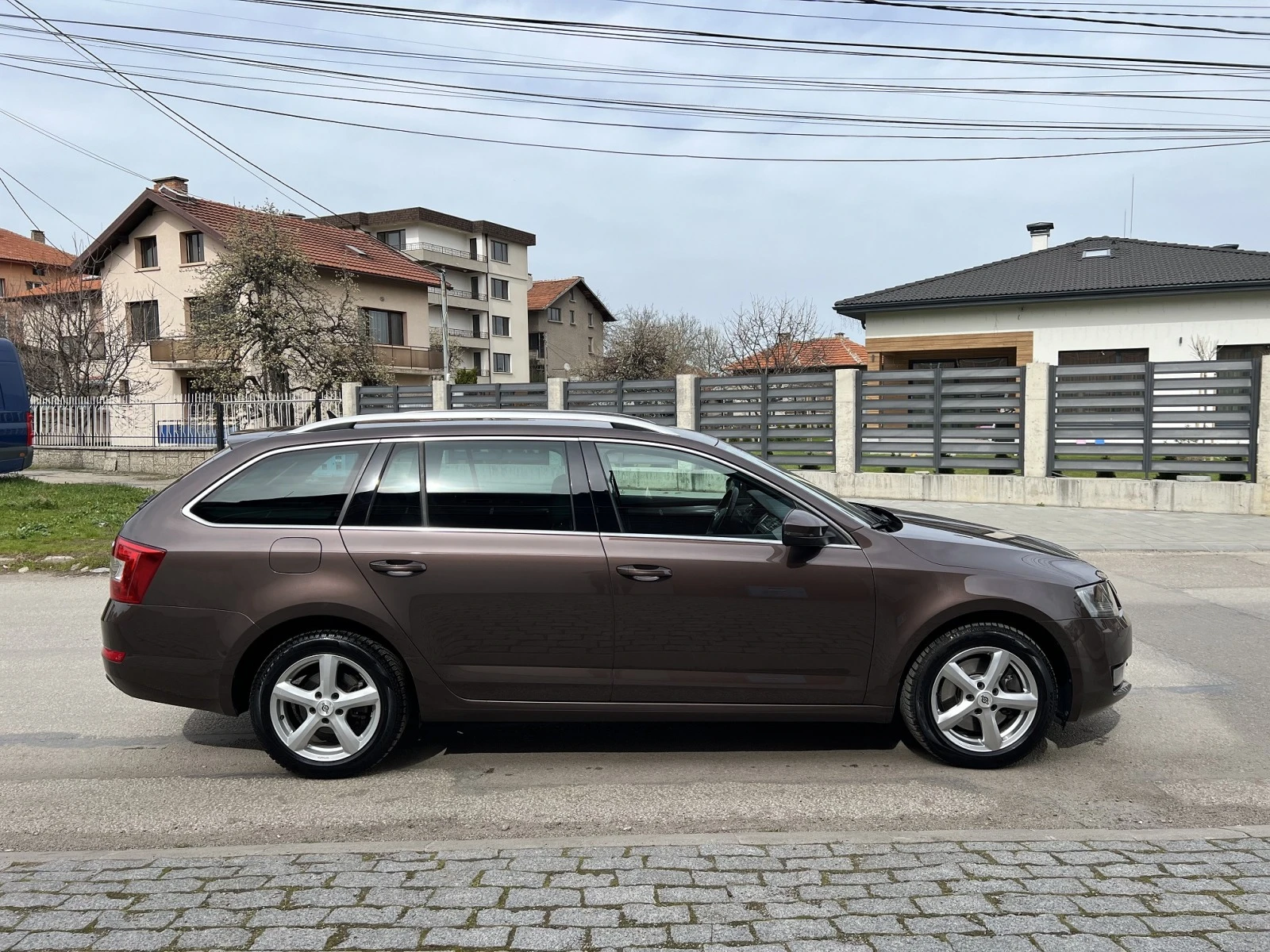 Skoda Octavia 1.8T-4X4-AVTOMAT-ШВЕЙЦАРИЯ - изображение 4