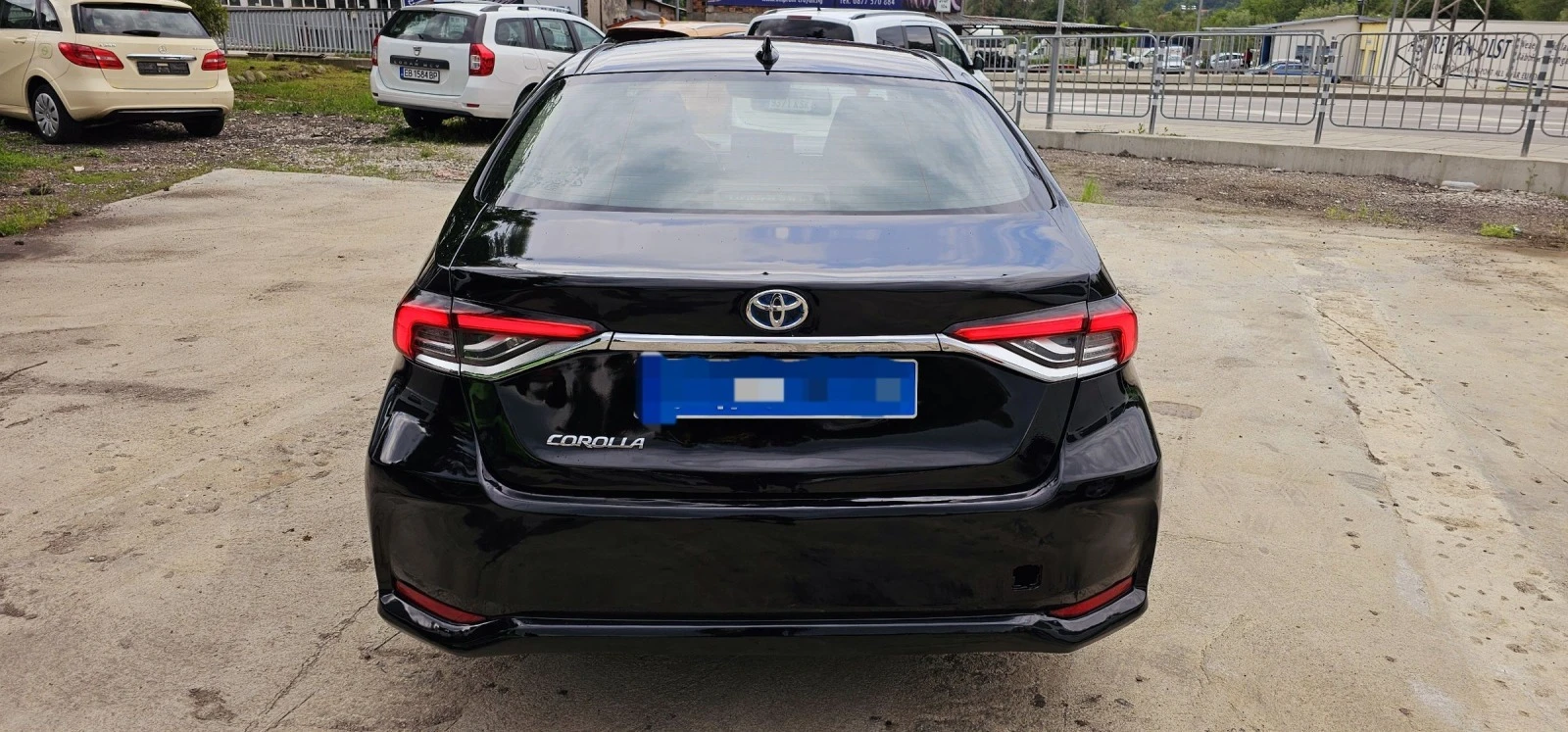 Toyota Corolla 1.8Hybrid* Камера* Дистроник - изображение 9