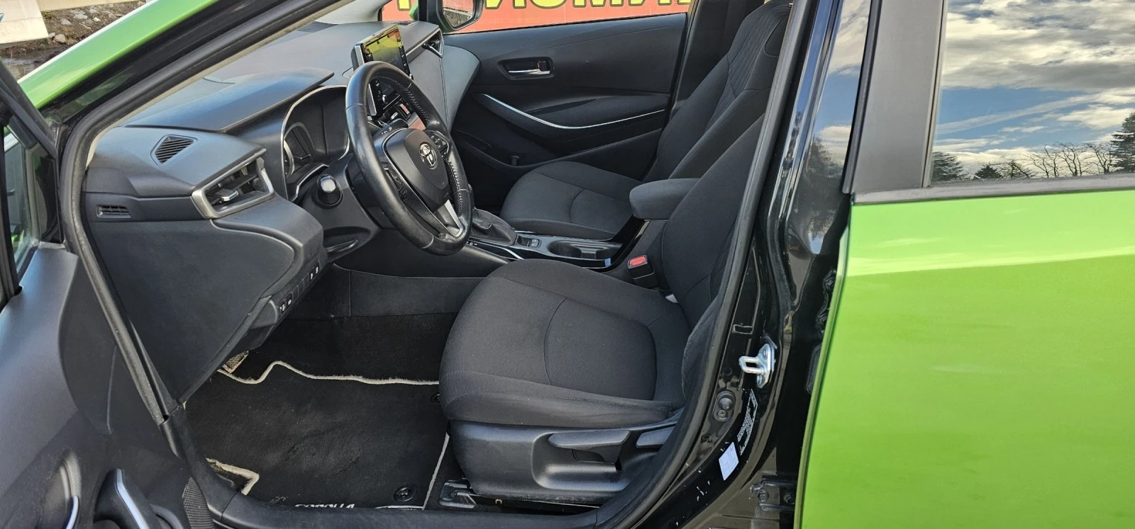 Toyota Corolla 1.8Hybrid* *  | Mobile.bg   13