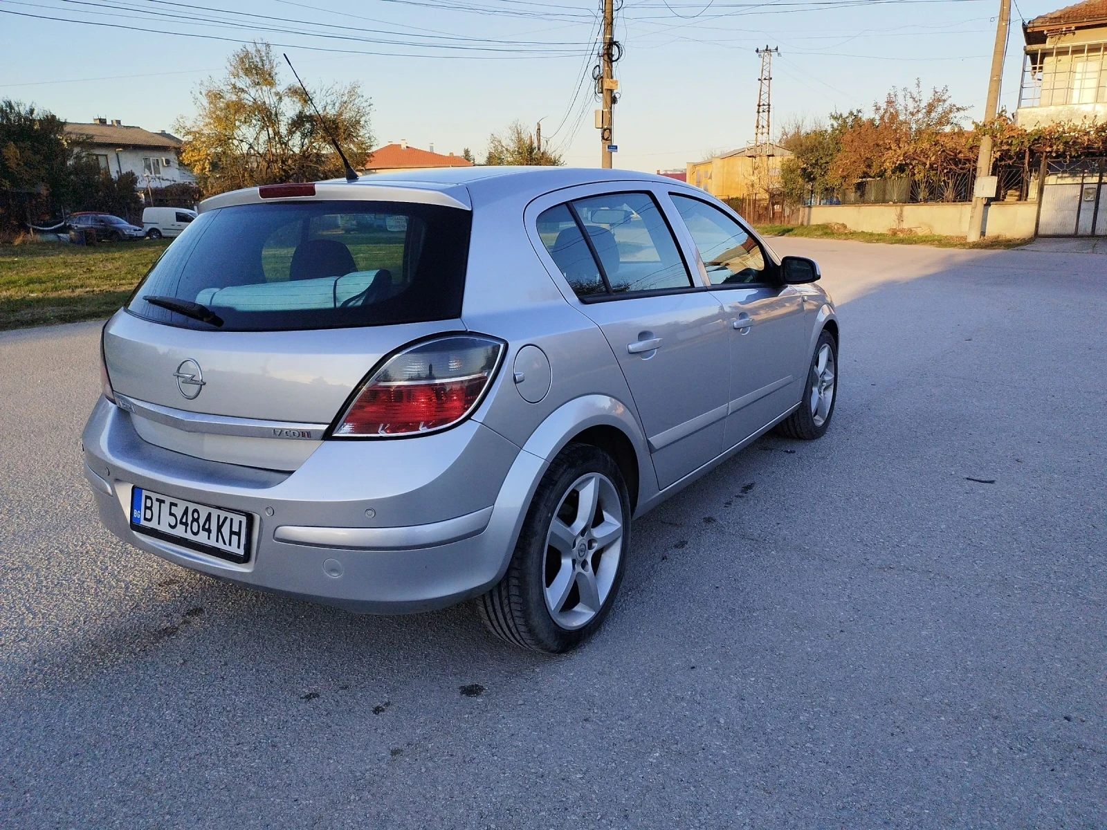 Opel Astra 1.7cdti - изображение 4