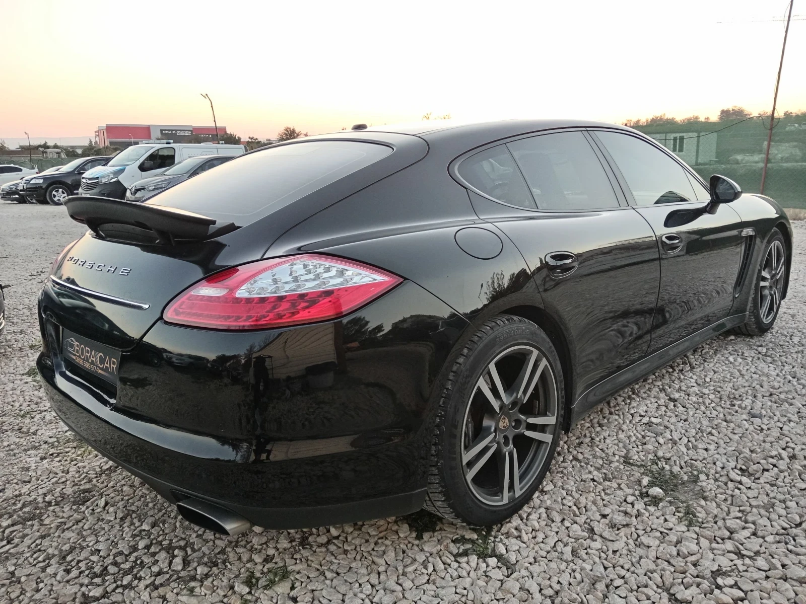 Porsche Panamera 4-3.6i-300к.с. - изображение 4