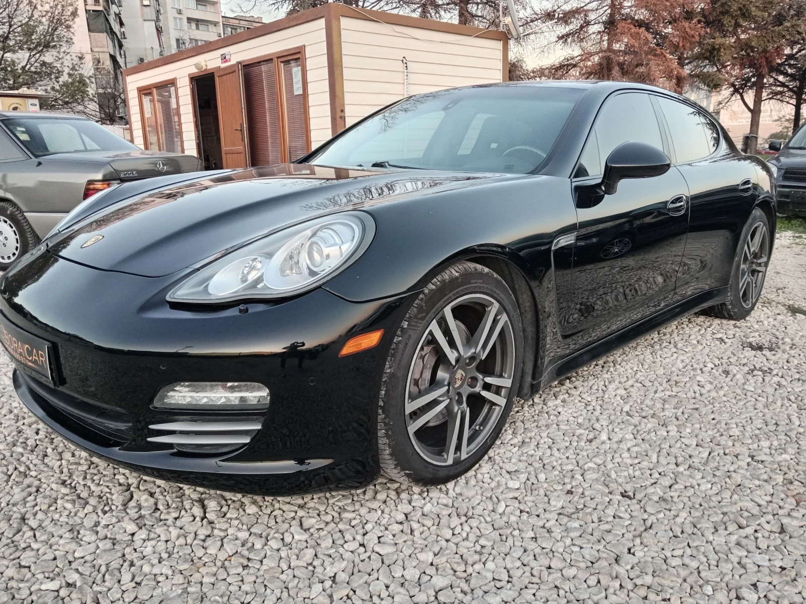 Porsche Panamera 4-3.6i-300к.с. - изображение 2