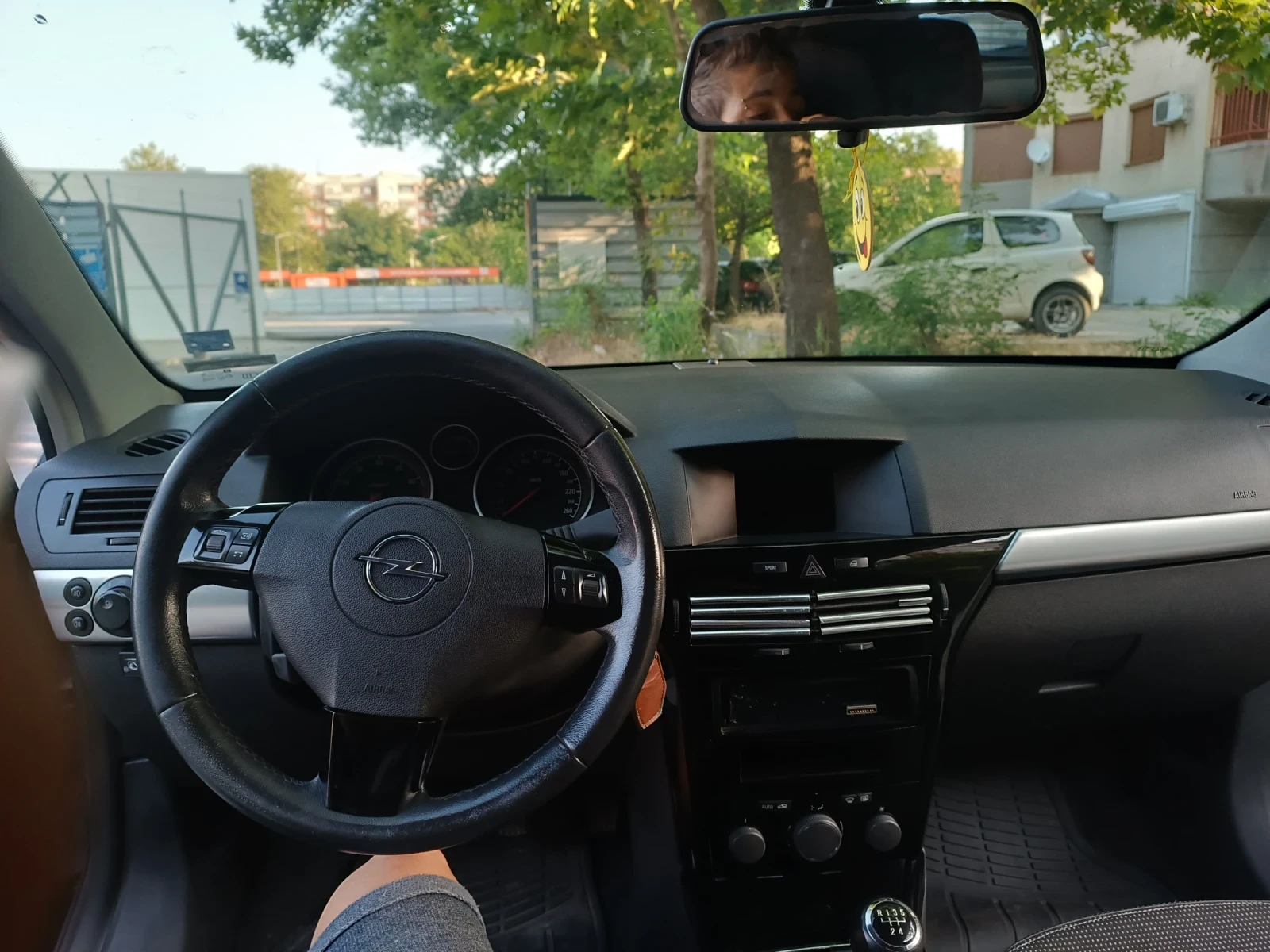 Opel Astra H GTC 1.6 Газ/Бензин - изображение 4