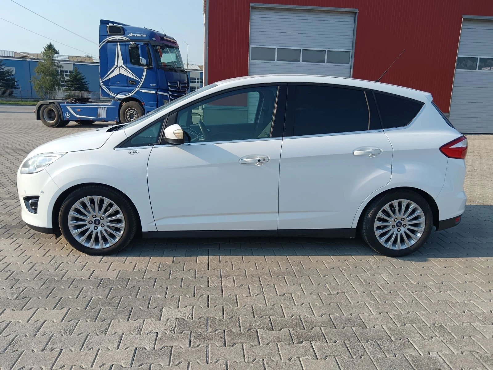 Ford C-max 1.6 Titanium  - изображение 3