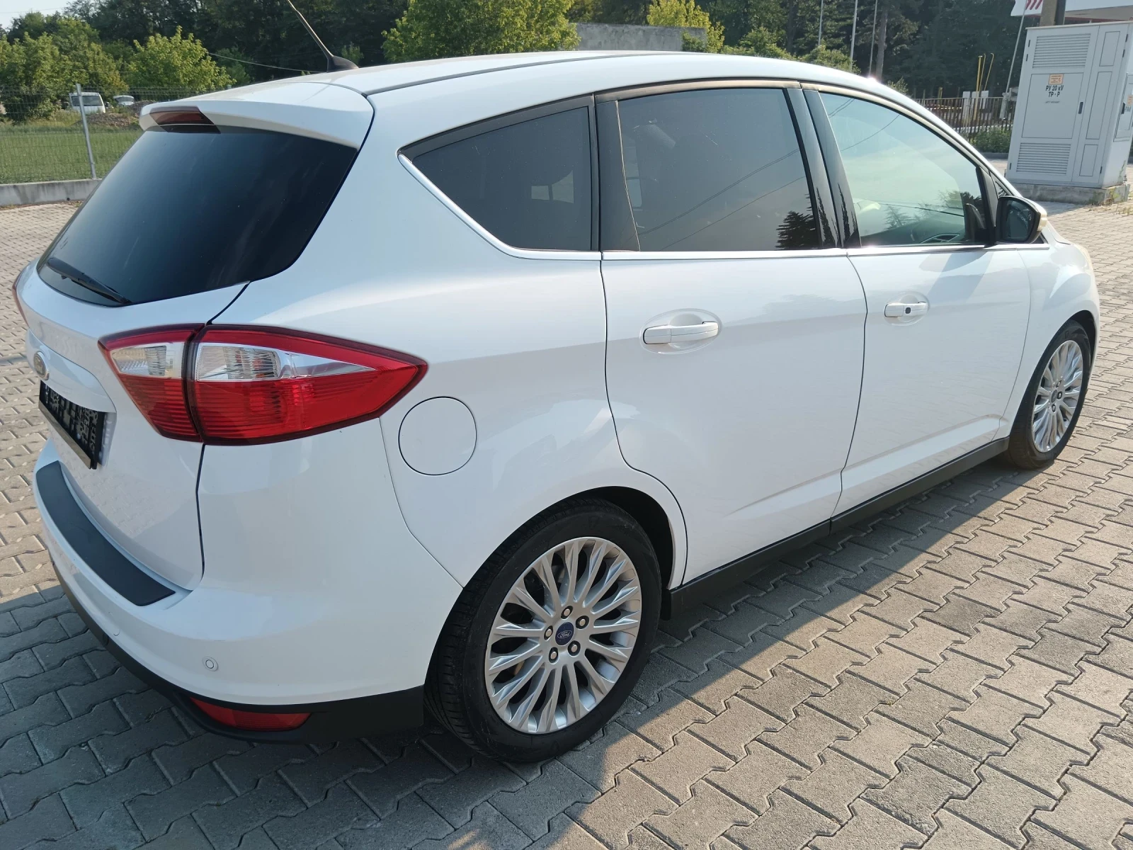 Ford C-max 1.6 Titanium  - изображение 7