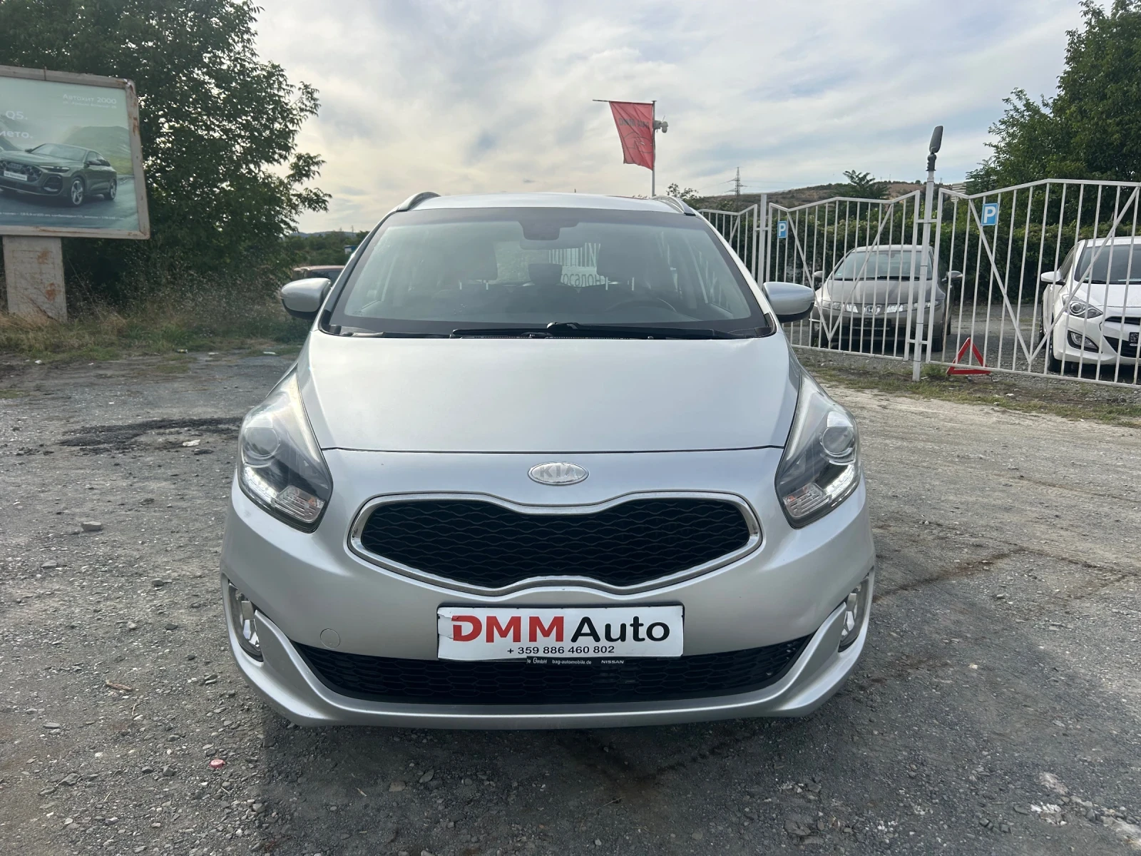 Kia Carens 1.7 CRDI - 136 кс / 6+ 1 / РЕАЛНИ 161 000 / ЕВРО5J - изображение 2