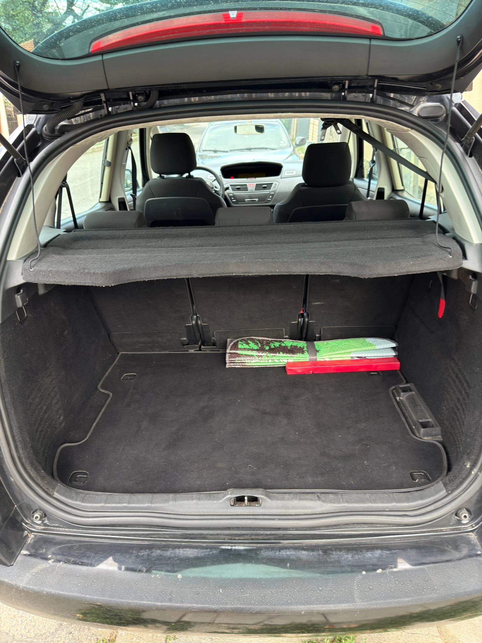 Citroen C4 Picasso 1.6 hdi 109 к.с. - изображение 9