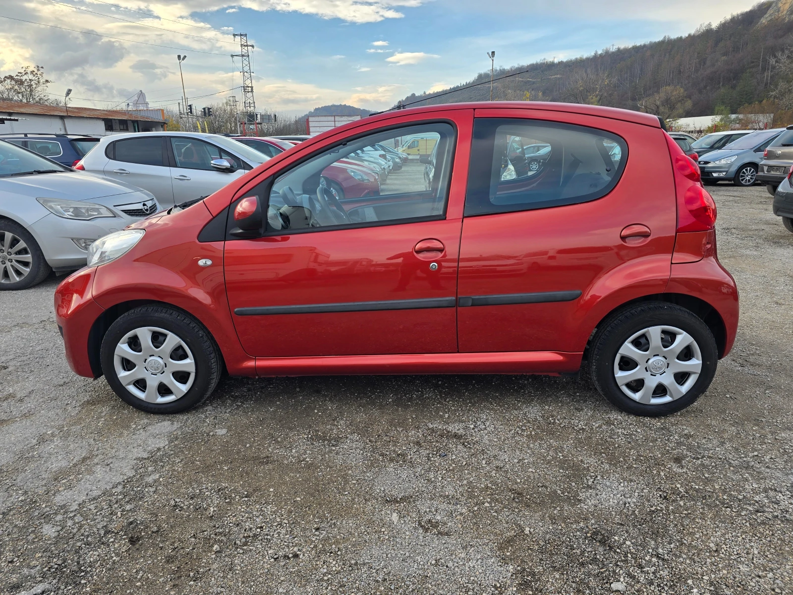 Peugeot 107 1.0i  | Mobile.bg   6