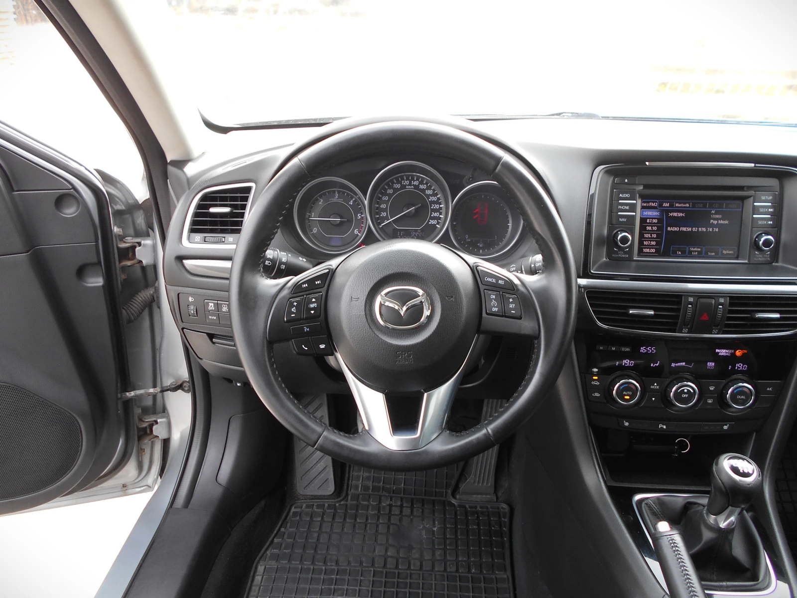 Mazda 6 2.2D * 150HP * Печка * i-ELOOP, снимка 10 - Автомобили и джипове - 53955212