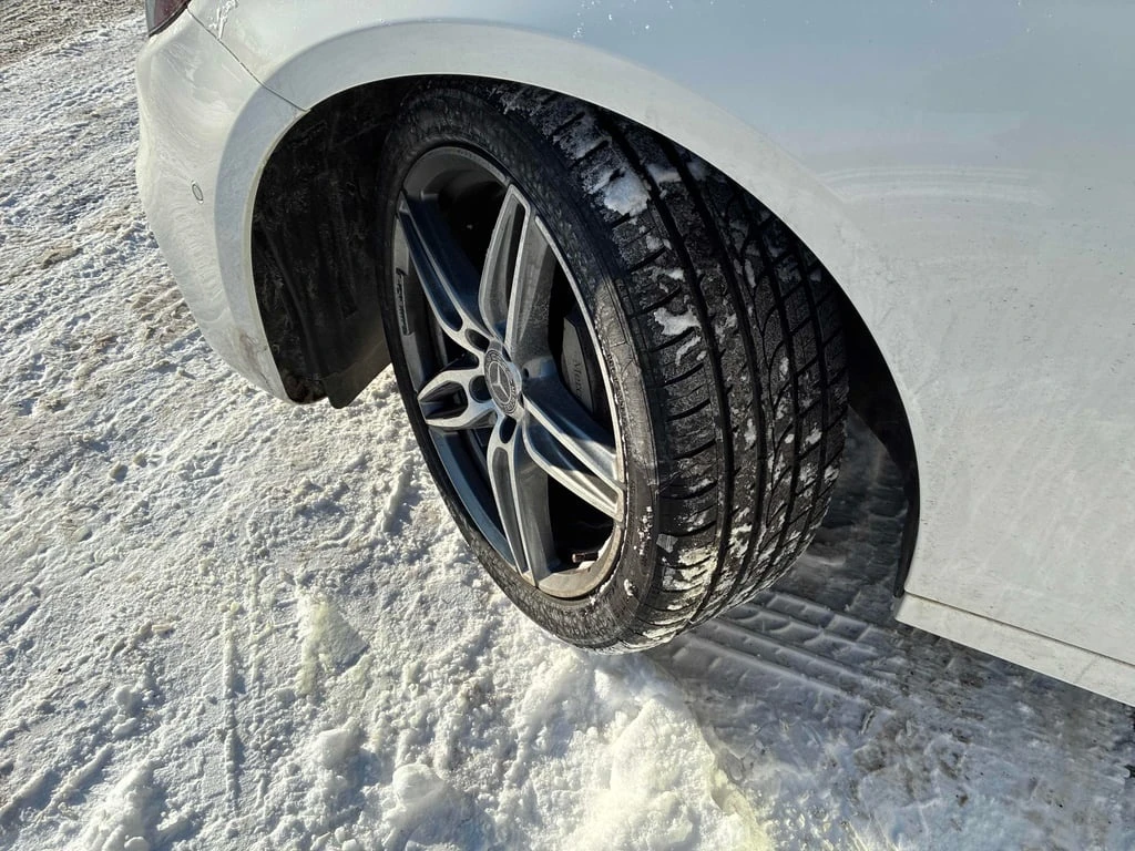 Mercedes-Benz E 300 * CARFAX * ���� �� �� | Mobile.bg � ����������� 9