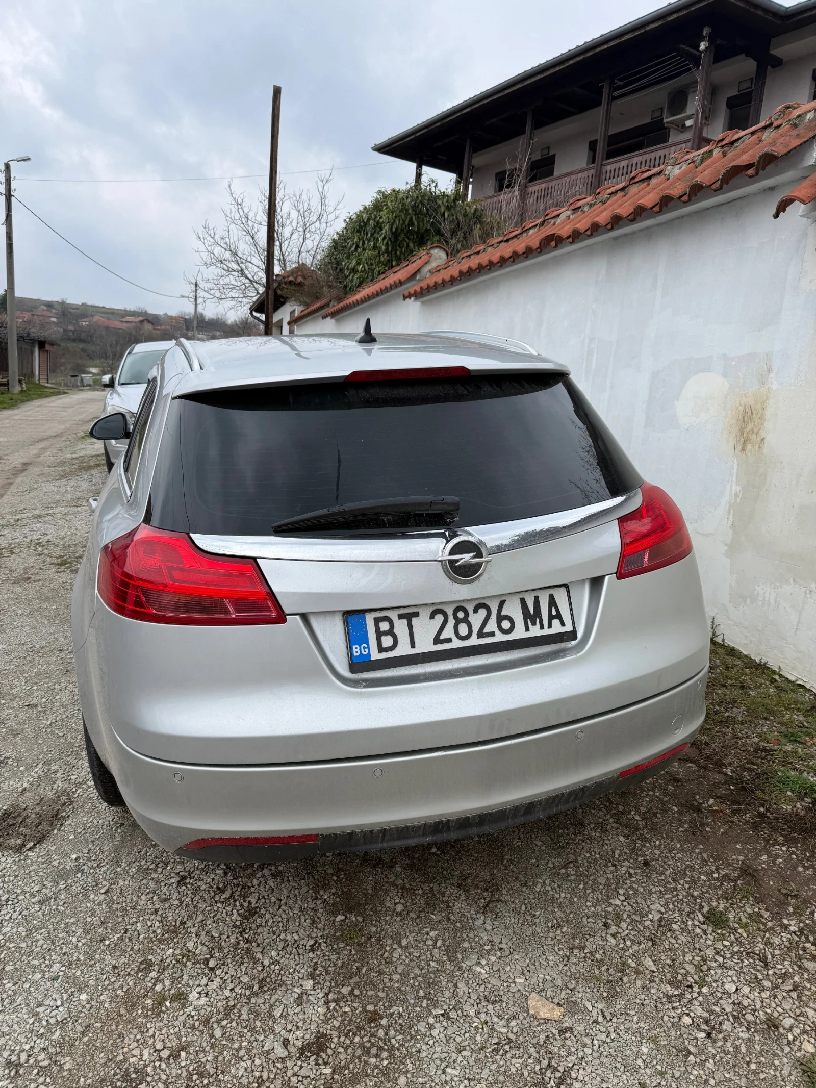 Opel Insignia, снимка 3 - Автомобили и джипове - 54102749
