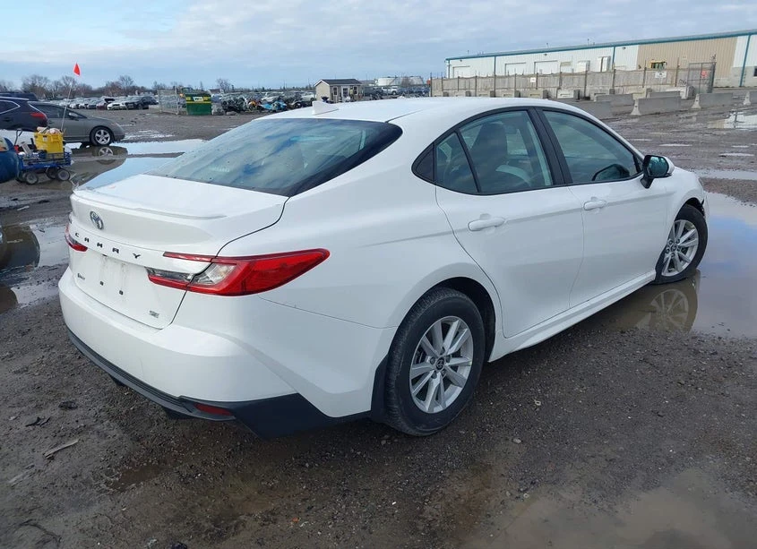 Toyota Camry, снимка 4 - Автомобили и джипове - 54556550