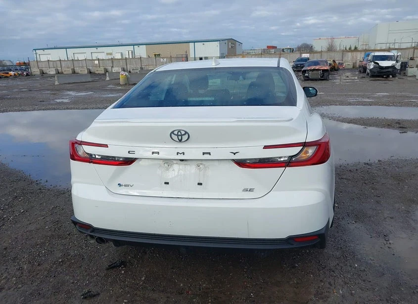 Toyota Camry, снимка 6 - Автомобили и джипове - 54556550