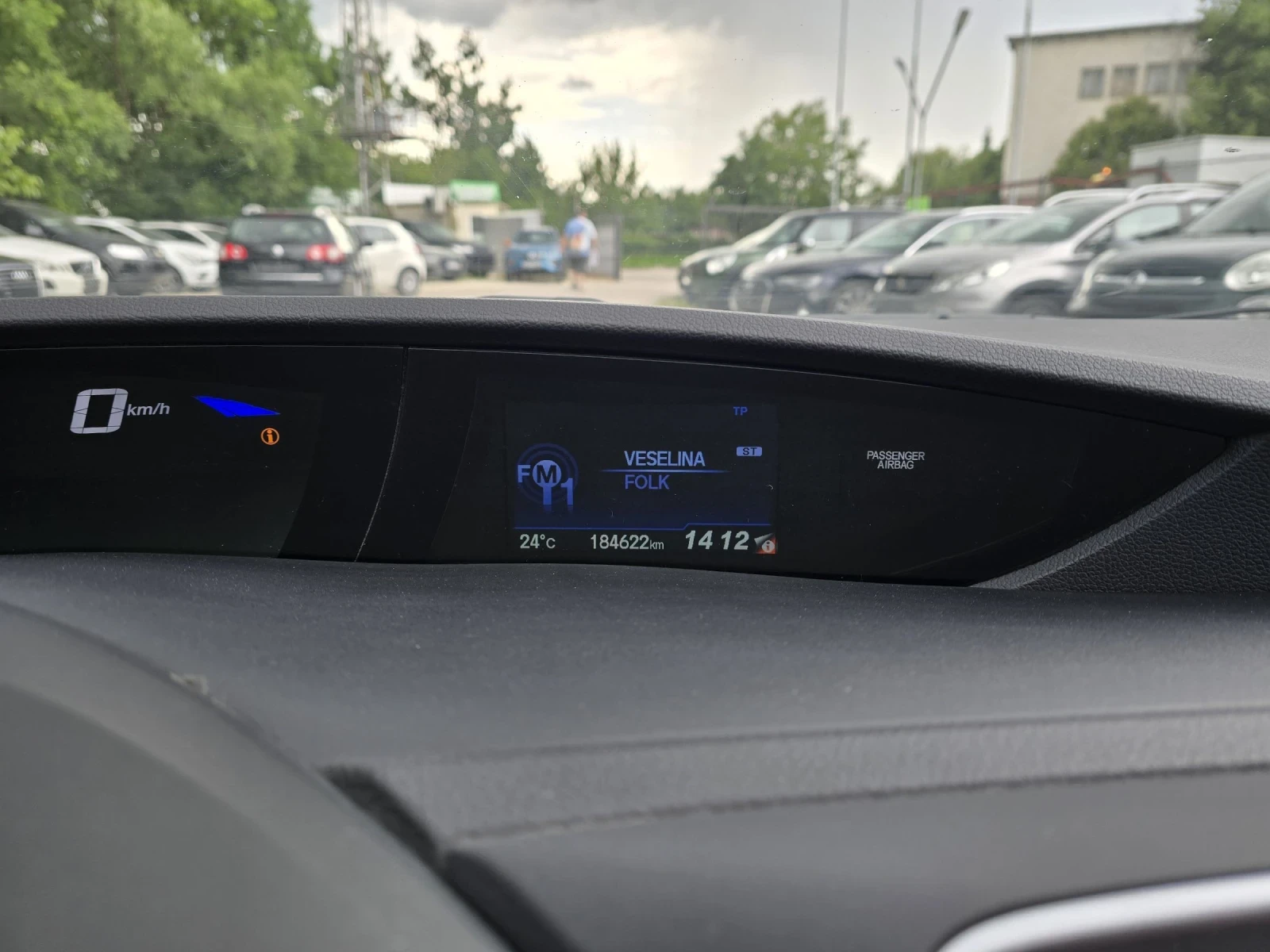Honda Civic 1.6D Sport 120к.с Топ състояние , снимка 16 - Автомобили и джипове - 54633575
