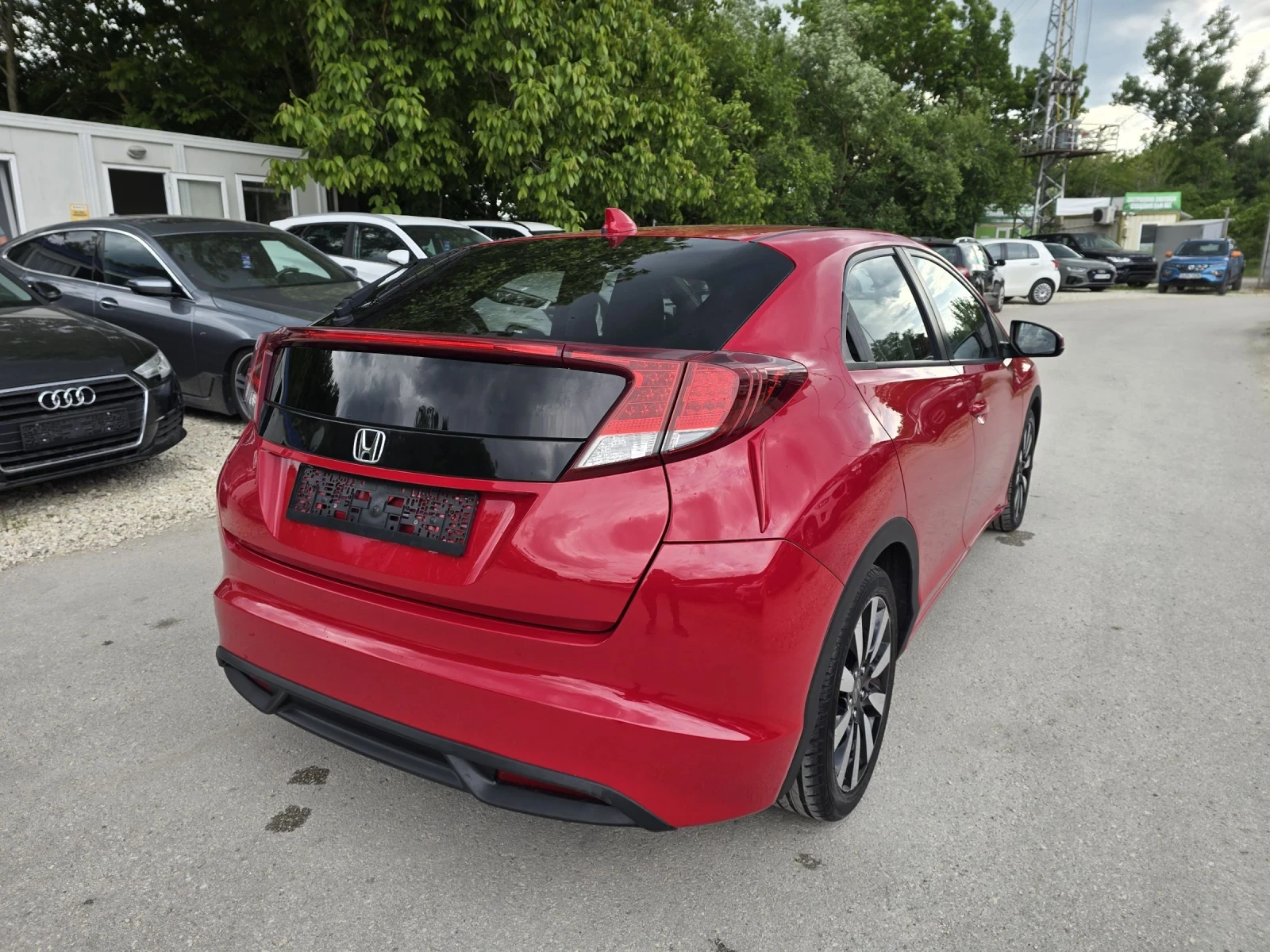 Honda Civic 1.6D Sport 120к.с Топ състояние , снимка 4 - Автомобили и джипове - 54633575