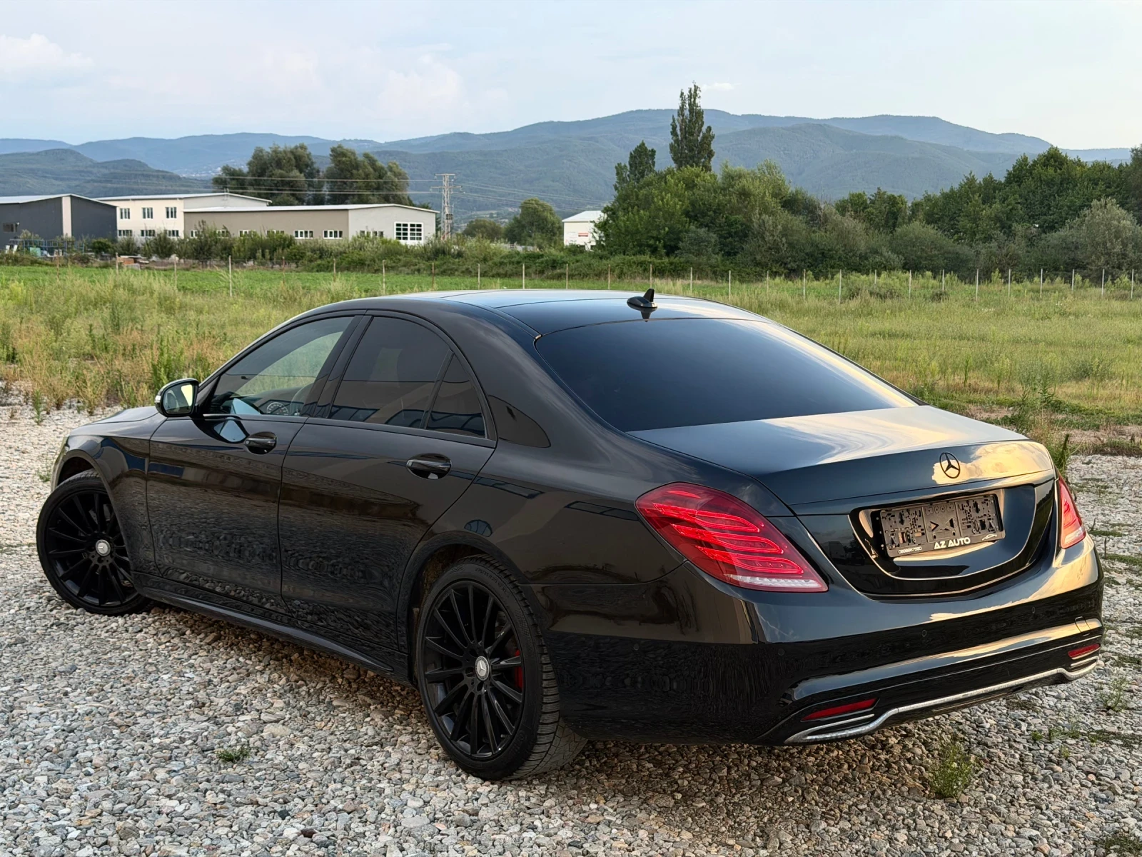Mercedes-Benz S 350 AMG+ Line/ Панорама/ Ambient/ Бартер, снимка 4 - Автомобили и джипове - 55499541