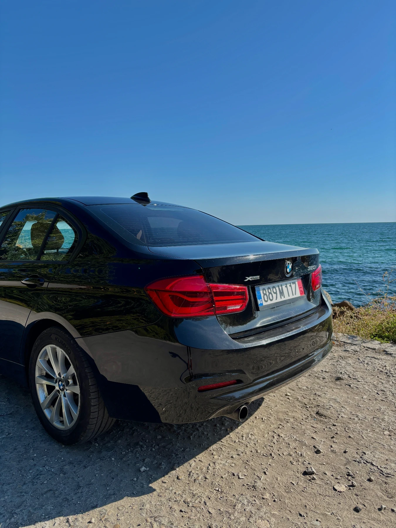 BMW 320 XDrive, снимка 3 - Автомобили и джипове - 56439918